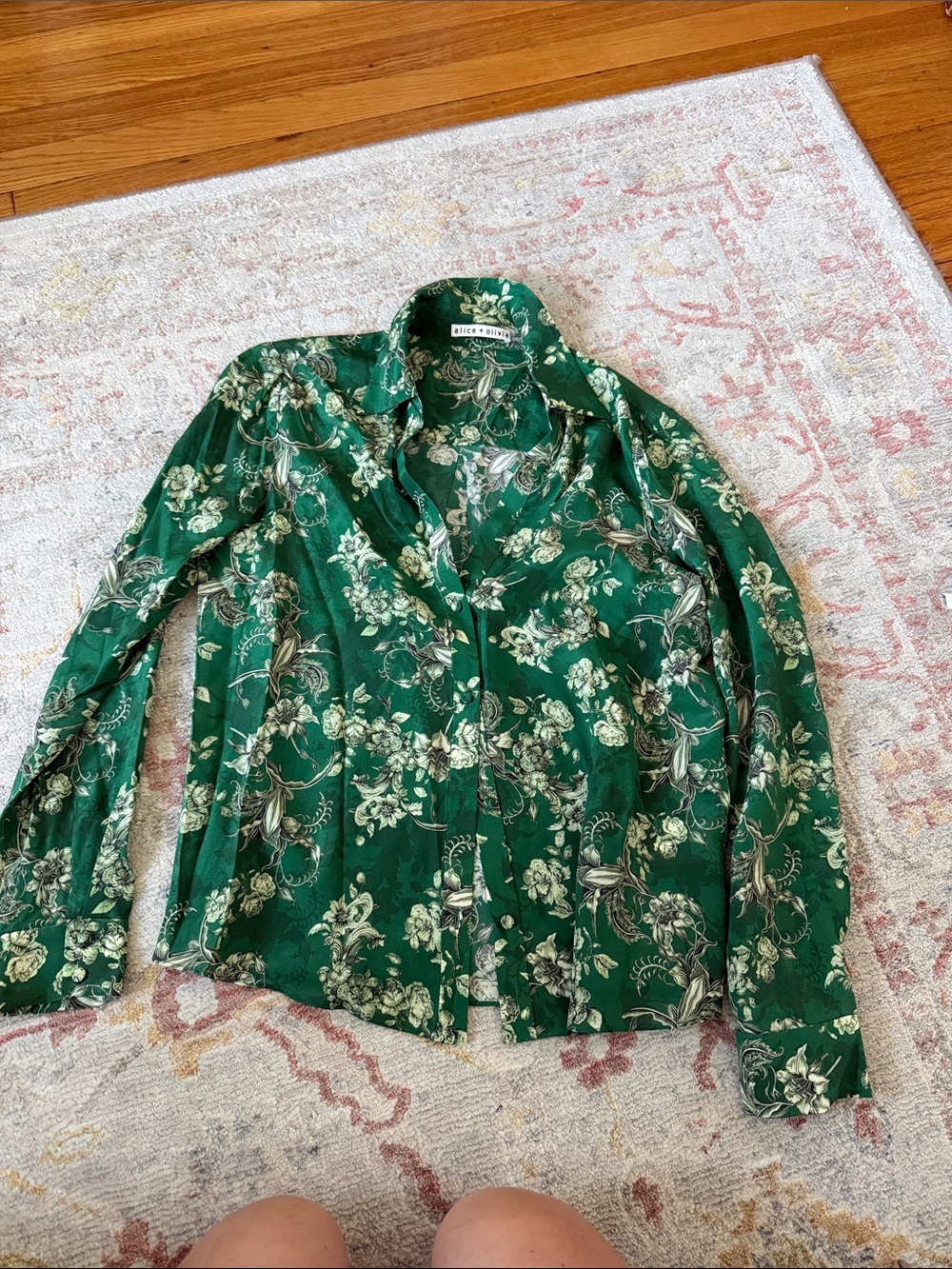 Alice + Olivia Green Floral Button-Down Shirt